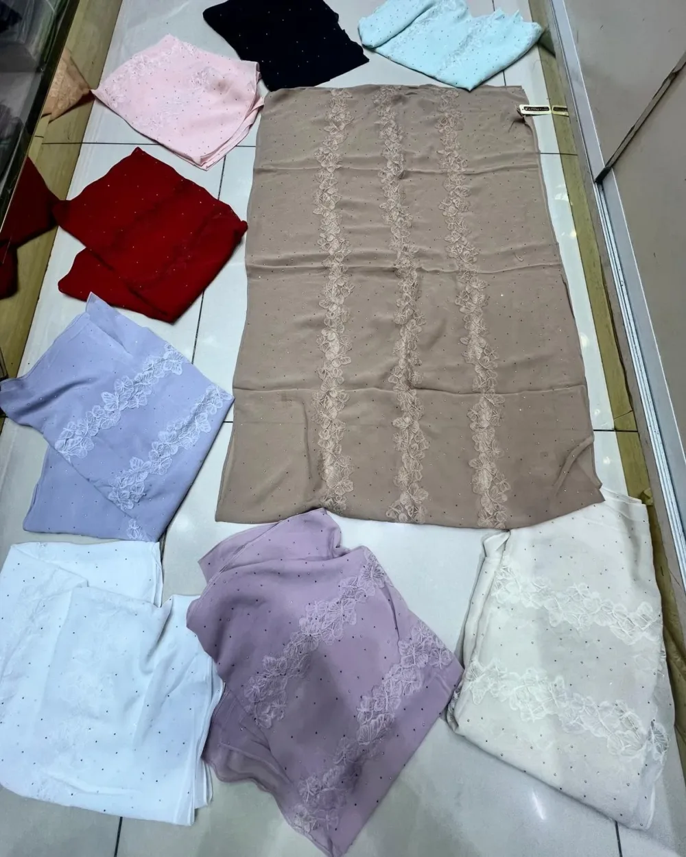 KF Premium Quality Chiffon fabric lace work Hijab with  Stone Work - Image 3